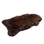 Analyse et comparaison des meilleurs produits pour animaux de compagnie : La couverture en fourrure véritable, le choix de luxe pour votre compagnon !